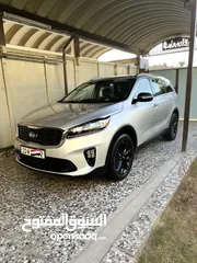  2 Kia sorento  S  2020