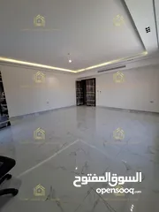  15 شقة جديدة - لم تسكن - خلدا - 4نوم 2ماستر - ارضية - ترس بإطلالــــه مميزة