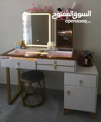  1 تصوير حقيقي  ميز تواليت بتصميم عصري كامل مع الطابورية    مرآة عالية الوضوح ، إضاءة LED وتبديل الالوا