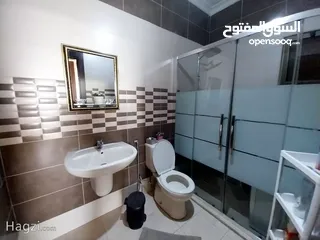  13 شقه مميزه طابق ثالث مع روف غير مبني للبيع في منطقة الحويطي طريق المطار ( Property ID : 30238 )