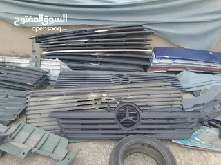  18 قطع شاحنات مرسيدس اصلي  للبيع