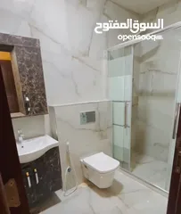  16 شقه ارضيه شفا بدران موقع مميز بين شفا بدران و اليجوز