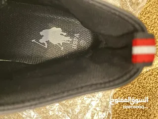  6 بوتين من بو اس بولو جداد الاسود نمره 40 والابيض 38