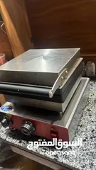  14 كوفي شوب كامل للبيع