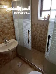  8 شقة للعرسان