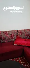  8 كنب كورنر صالون لون خمري مع طربيزات وطاوله وسط وطاولة شاشه تفصيل
