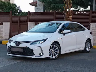  2 تويوتا كورولا 2022 للبيع
