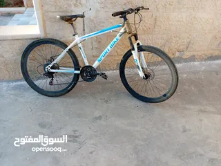  1 بسكليت (دراجة هوائية ) للبيع