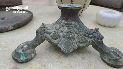  1 قطعه مميزه نادره من البرونز اصلي وليس كوبي