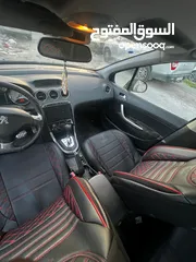  4 السيارة بحالة ممتازة