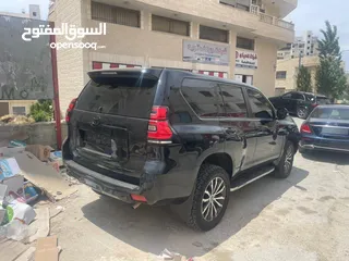  4 تويوتا لاند كروزر 2020