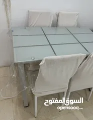  1 طاولة سفرة 4 كراسي 45 دينار