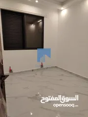 20 شقة أرضية فاخرة للبيع في خلدا - قرب إشارة البنك العربي 145م مع حديقة وترسات 120م لم تسكن