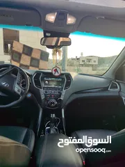  8 هيونداي سنتافي 2017 بالرخصة للبيع او للبدل