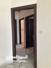  1 شقة فارغة - دير غبار - 3نوم 1ماستر - 200م - بلكونتين بإطلالــــه مميزة - قرب الخدمات - موقع هادئ