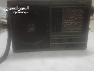  7 اجهزة راديو يابانية اصلية  سوني  وسيلفر  ياباني وفيلبس هولندي