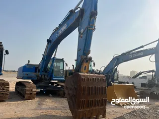  6 xcmg excavator 6 unit available for sell out of oman