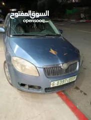  1 سيارة سكودا فابيا 2009