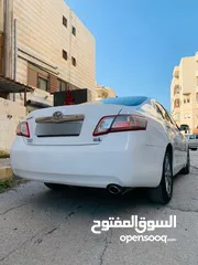  2 تويوتا كامري 2011 ثلاث جيد بطاريه فحص بحالة الشركه للبيع