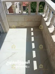  3 شقة مجددة - ام السماق - 3نوم - 190م - بلكونتين بإطلالــــه مميزة - قرب الخدمات العامة