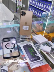  1 تفاح الاصلي  iPhone 11 pro max جيجا 64 و 256 بطارية مشكل مغير شاشة اصلية كفر ولزقه وشاحن