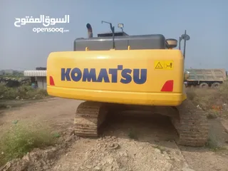  2 Komatsu PC 350