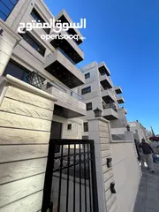  1 شقة مميزه في ضاحية الياسمين بتشطيب مميز
