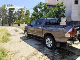  11 تويوتا هايلوكس 2018