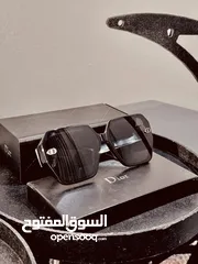  22 Sunglasses- نظارات شمسية