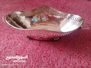  1 سله فخمه من النحاس والفضه الملكيه الهنديه