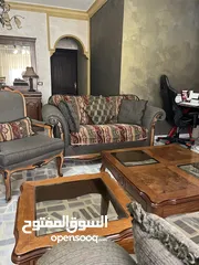 6 طقم غرفة ضيوف فاخر بألوان زيتية و وخشب الزان بحالة ممتازة