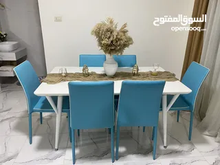  8 طقم كنب 7 مقاعد لون ازرق وبيج بحالة الجديد من شهوان استخدام خفيف خشب تقيل وموديل جميل بدون اي خدش