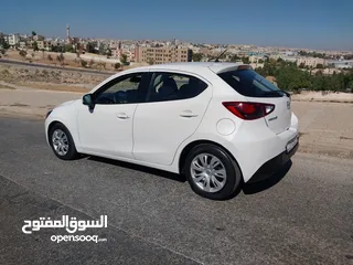  23 مازدا زوم 2 موديل 2016 للبيع بحاله الوكاله استخدام شخصي