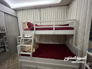  5 تخت ثلاث طوابق مستعمل في حالة جيدة