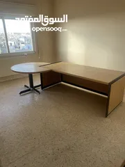  2 اثاث مكتبي كما في الصور والسعر مذكور في الوصف