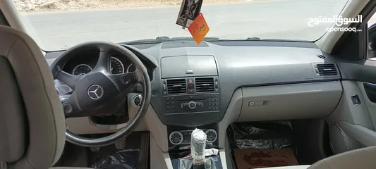  14 مرسيدس بنز C200