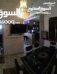  8 عمارة او منزل يتكون  من أربعة طوابق