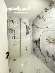  12 روف للبيع مقابل الأكاديميه مباشره