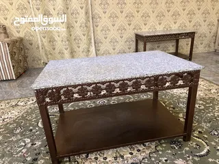  2 للبيع طاولات 2