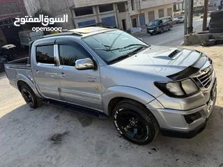  1 هيلوكس 2015 للبيع