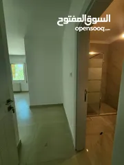  11 شقة فارغة للإيجار في الصويفية - REF: 14665