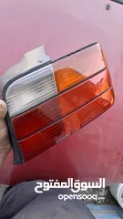  1 ضو خلفي يمين ل سيارة BMW E36 بحالة شبه الجديد بحالة الوكاله لا كسر ولا خدش الضو اصلي 100%