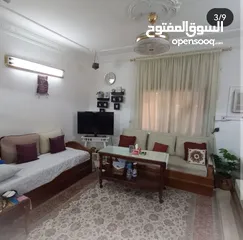  5 للبيع بيت في السقية المنطقة  خلف مجمع الحياة