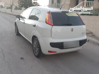  1 فيات بونتو2011