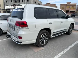  3 Toyota land cruiser 2010 GCC VXR converted to 2020  Excellent condition inside and outside