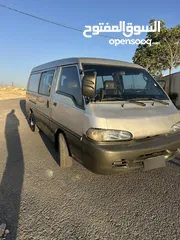  1 باص h100 نضيف استعمال بيت للبيع