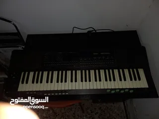  2 اورج جيم وركستيشن مع سلم شرقي