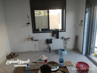  24 فيلا أريحا