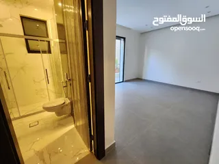  15 شقة طابقية فاخرة للبيع في عبدون  ref : 14383