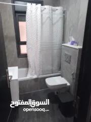  4 شقة مفروشة للايجار